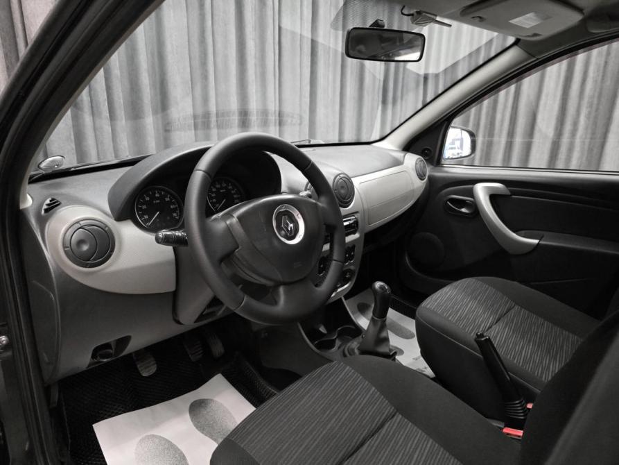 Renault Sandero I Красноярск  - изображение 11