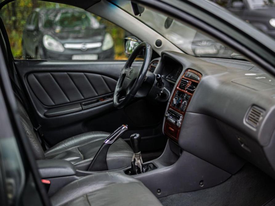 Toyota Avensis I Санкт-Петербург  - изображение 10