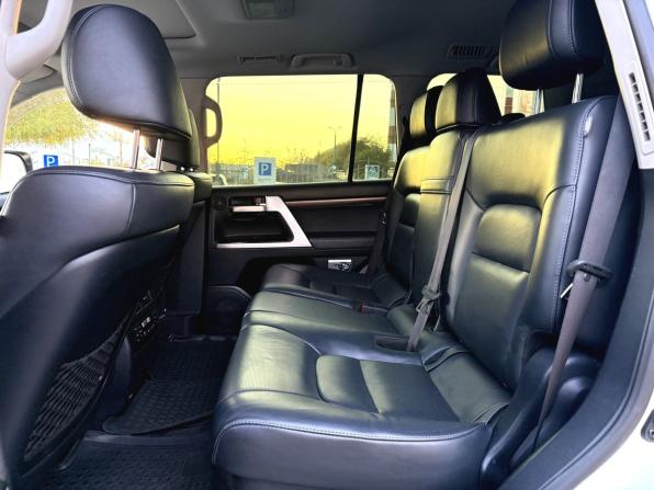 Toyota Land Cruiser 200 Series Рестайлинг 2 с пробегом 2016 года, цена 5 890 000 рублей, 171444 км, внедорожник, Автокод Объявления