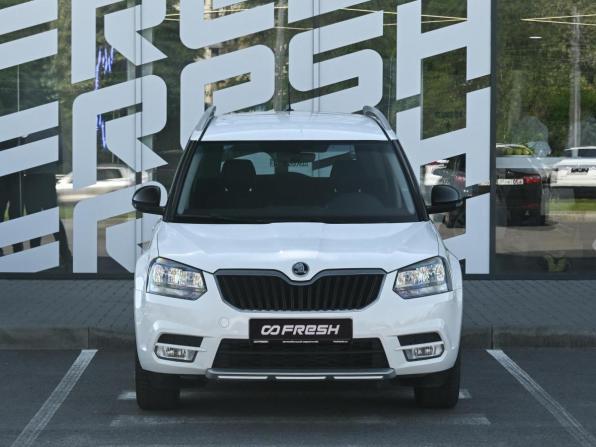 Skoda Yeti I Рестайлинг с пробегом 2017 года, цена 1 370 000 рублей, 167135 км, внедорожник, Автокод Объявления