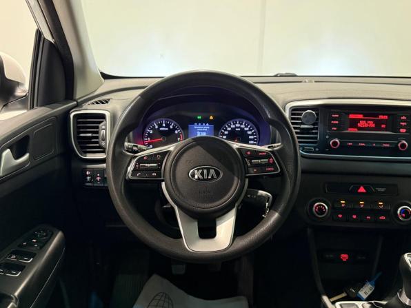 Kia Sportage IV Рестайлинг с пробегом 2019 года, цена 1 780 000 рублей, 117475 км, внедорожник, Автокод Объявления