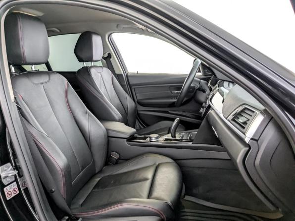 BMW 3 серии VI (F3x) Рестайлинг с пробегом 2018 года, цена 2 640 000 рублей, 99497 км, седан, Автокод Объявления