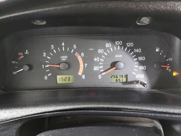 Chevrolet Niva I Рестайлинг с пробегом 2015 года, цена 355 000 рублей, 250000 км, внедорожник, Автокод Объявления