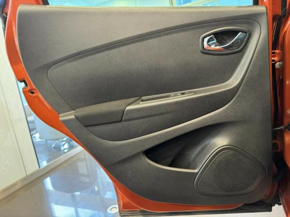 Renault Kaptur I с пробегом 2017 года, цена 1 179 000 рублей, 194742 км, внедорожник, Автокод Объявления