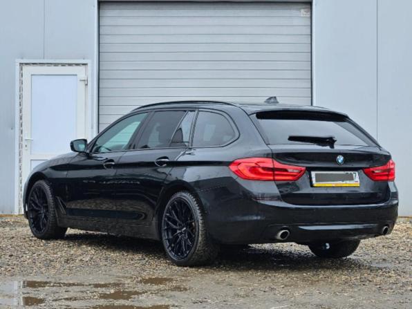 BMW 5 серии VII (G30/G31/G38) с пробегом 2018 года, цена 2 500 000 рублей, 156000 км, универсал, Автокод Объявления
