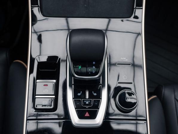 Omoda C5 I с пробегом 2023 года, цена 1 990 000 рублей, 32318 км, внедорожник, Автокод Объявления