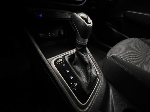Hyundai Solaris II с пробегом 2018 года, цена 1 310 000 рублей, 153434 км, седан, Автокод Объявления