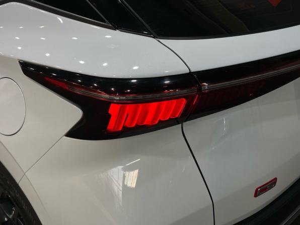 Omoda C5 I с пробегом 2022 года, цена 1 649 000 рублей, 49000 км, внедорожник, Автокод Объявления