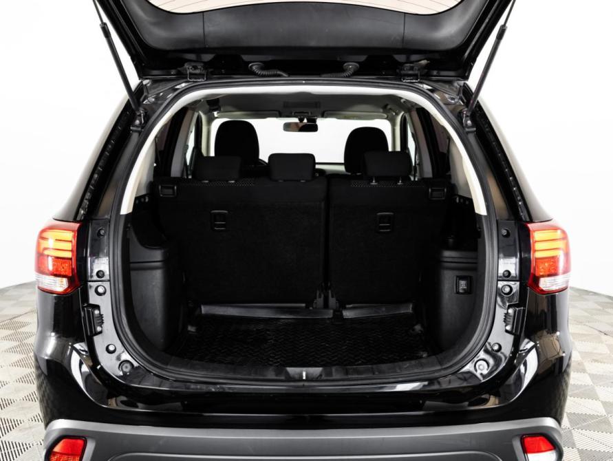 Mitsubishi Outlander III Рестайлинг 2 Санкт-Петербург  - изображение 19