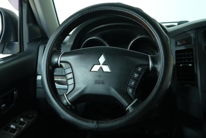 Mitsubishi Pajero IV с пробегом 2009 года, цена 1 699 000 рублей, 234670 км, внедорожник, Автокод Объявления