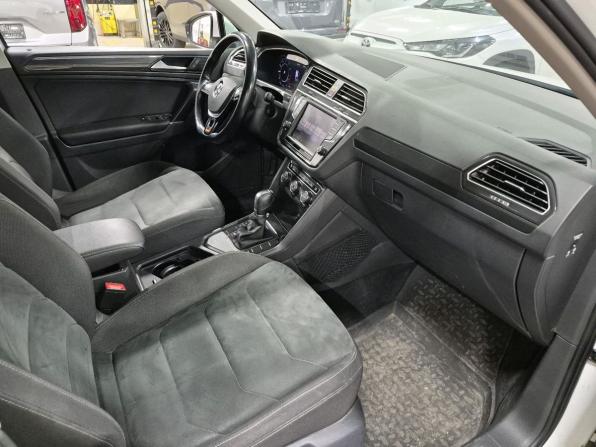 Volkswagen Tiguan II с пробегом 2017 года, цена 1 790 000 рублей, 209923 км, внедорожник, Автокод Объявления