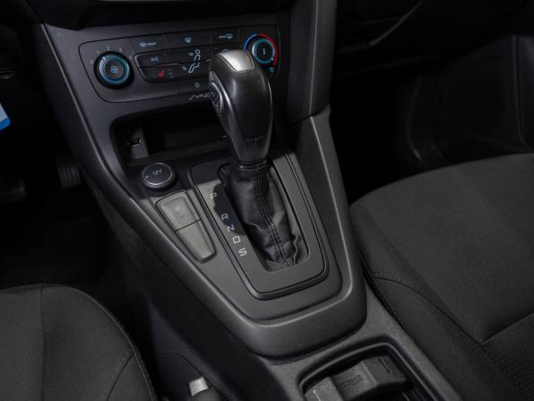 Ford Focus III Рестайлинг с пробегом 2018 года, цена 1 210 000 рублей, 70218 км, седан, Автокод Объявления