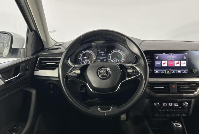 Skoda Rapid II с пробегом 2021 года, цена 1 820 000 рублей, 79600 км, лифтбек, Автокод Объявления