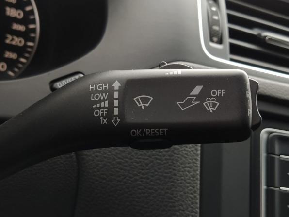 Volkswagen Jetta VI с пробегом 2014 года, цена 890 000 рублей, 180000 км, седан, Автокод Объявления