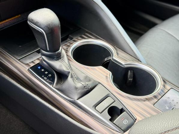 Toyota Camry VIII (XV70) с пробегом 2021 года, цена 2 950 000 рублей, 176229 км, седан, Автокод Объявления