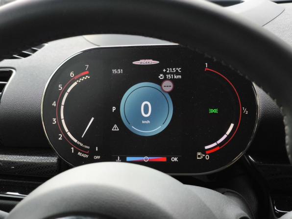 Mini Clubman II Рестайлинг с пробегом 2022 года, цена 3 950 000 рублей, 63302 км, универсал, Автокод Объявления