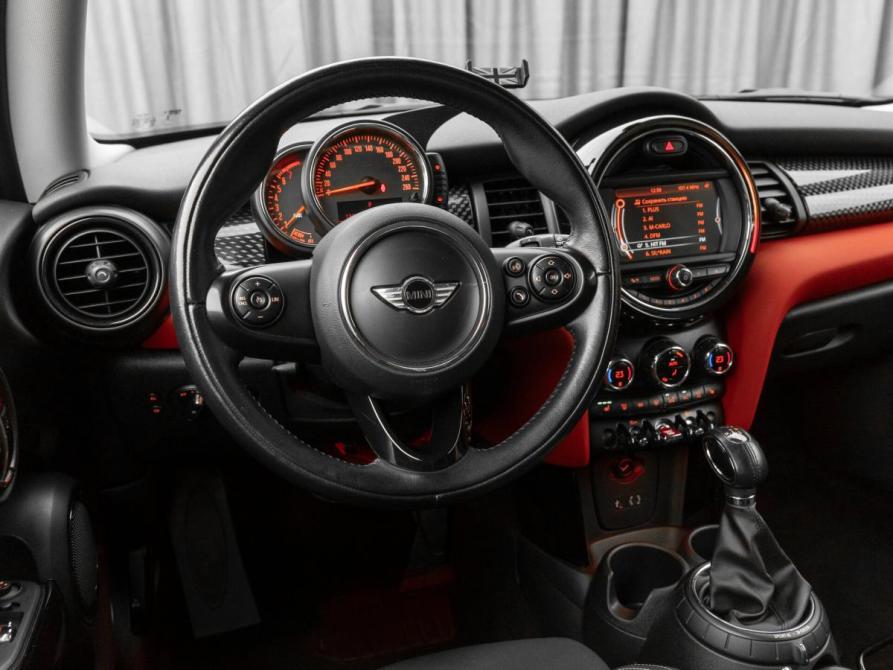 Mini Hatch III (F55/F56) Москва  - изображение 7