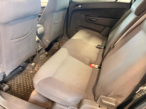 Opel Zafira B Рестайлинг с пробегом 2011 года, цена 591 906 рублей, 281507 км, минивэн, Автокод Объявления