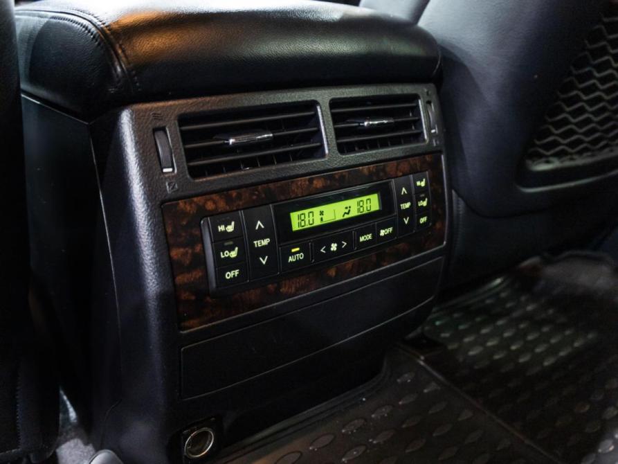 Toyota Land Cruiser 200 Series Рестайлинг 1 Санкт-Петербург  - изображение 25