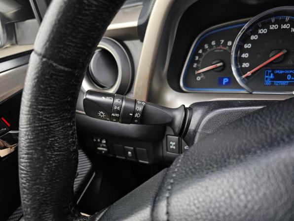Toyota RAV4 IV (XA40) с пробегом 2013 года, цена 1 975 000 рублей, 127880 км, внедорожник, Автокод Объявления