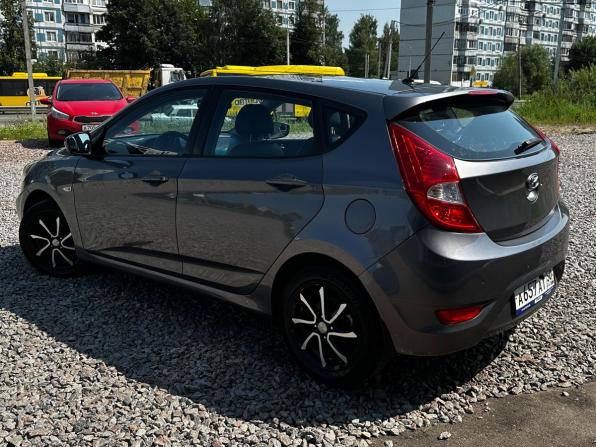 Hyundai Solaris I с пробегом 2012 года, цена 699 000 рублей, 186000 км, хэтчбек, Автокод Объявления