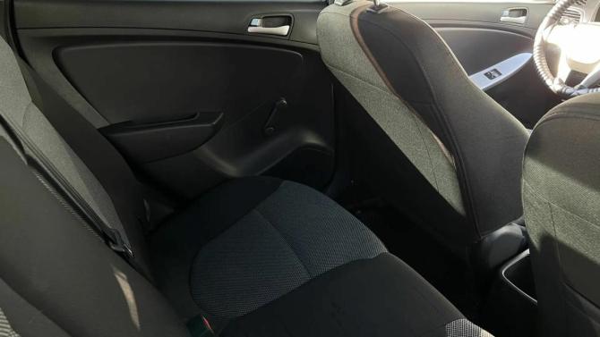 Hyundai Solaris I с пробегом 2013 года, цена 690 000 рублей, 156750 км, седан, Автокод Объявления
