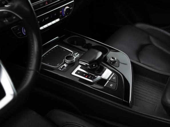 Audi Q7 II (4M) с пробегом 2019 года, цена 5 780 000 рублей, 93433 км, внедорожник, Автокод Объявления
