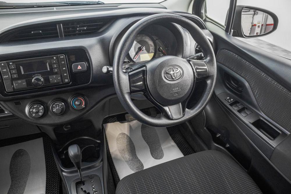 Toyota Vitz III (XP130) Рестайлинг 2 Барнаул  - изображение 16