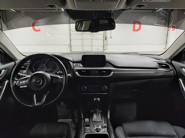 Mazda 6 III (GJ) Рестайлинг с пробегом 2017 года, цена 1 975 000 рублей, 123300 км, седан, Автокод Объявления