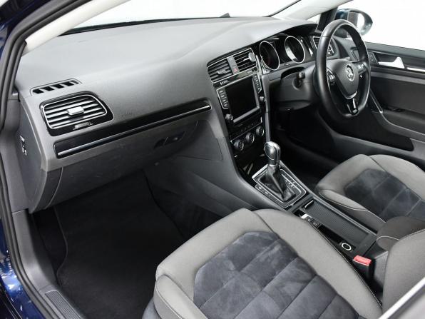 Volkswagen Golf VII с пробегом 2014 года, цена 1 265 000 рублей, 81363 км, универсал, Автокод Объявления