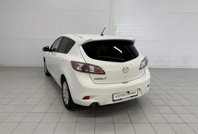 Mazda 3 II (BL) Рестайлинг с пробегом 2012 года, цена 810 000 рублей, 139720 км, хэтчбек, Автокод Объявления