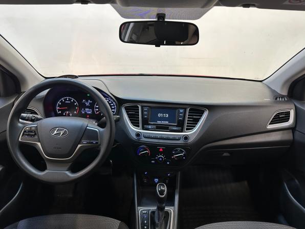 Hyundai Solaris II с пробегом 2019 года, цена 1 440 000 рублей, 49287 км, седан, Автокод Объявления