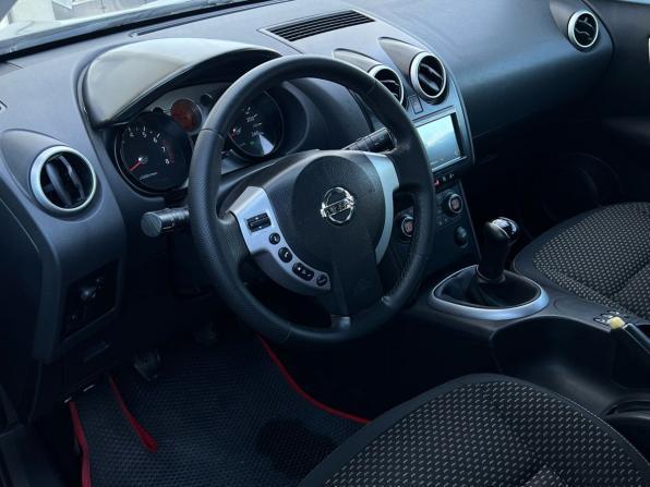 Nissan Qashqai I с пробегом 2008 года, цена 750 000 рублей, 259310 км, внедорожник, Автокод Объявления