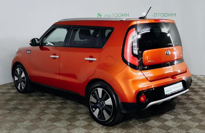 Kia Soul II Рестайлинг с пробегом 2018 года, цена 1 549 000 рублей, 82589 км, хэтчбек, Автокод Объявления