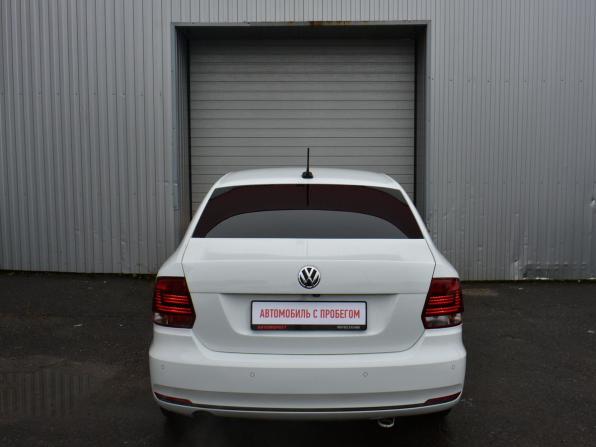 Volkswagen Polo V Рестайлинг с пробегом 2019 года, цена 1 199 000 рублей, 104662 км, седан, Автокод Объявления