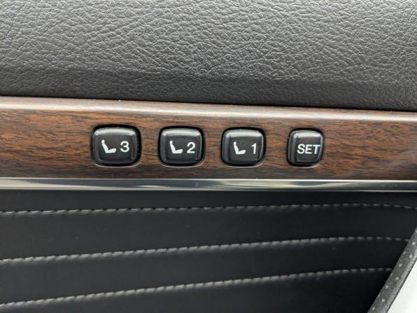 Toyota Land Cruiser 200 Series Рестайлинг 2 с пробегом 2019 года, цена 7 550 000 рублей, 132326 км, внедорожник, Автокод Объявления