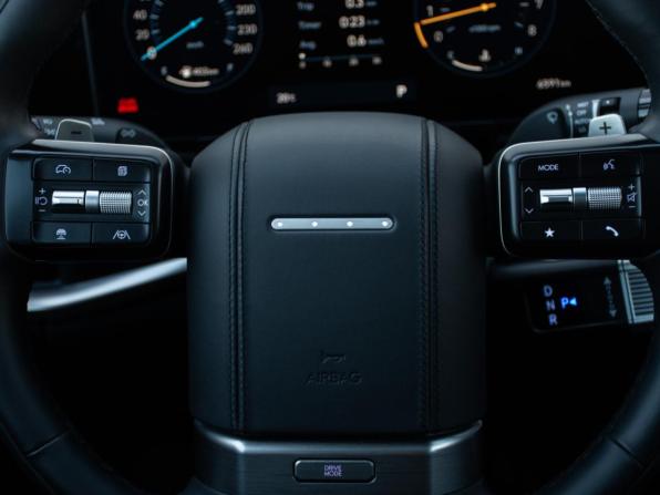 Hyundai Grandeur VII с пробегом 2023 года, цена 3 798 000 рублей, 6485 км, седан, Автокод Объявления