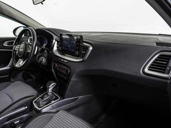 Kia Ceed III Рестайлинг с пробегом 2022 года, цена 1 970 000 рублей, 66839 км, хэтчбек, Автокод Объявления
