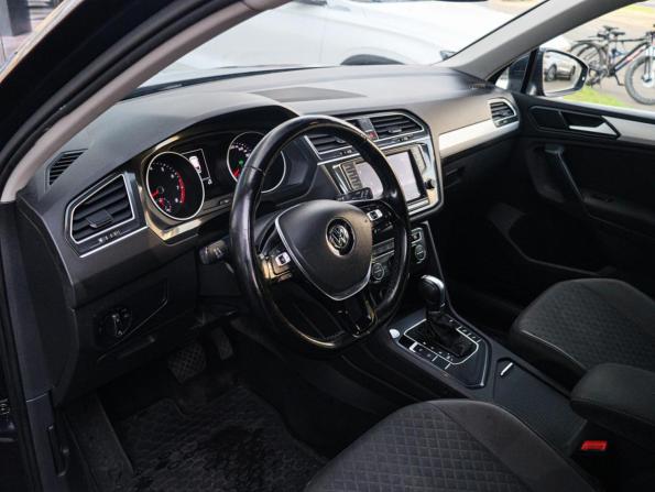 Volkswagen Tiguan II с пробегом 2017 года, цена 2 250 000 рублей, 75213 км, внедорожник, Автокод Объявления