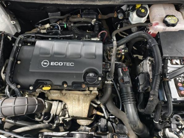 Opel Astra J Рестайлинг с пробегом 2014 года, цена 928 100 рублей, 122943 км, универсал, Автокод Объявления