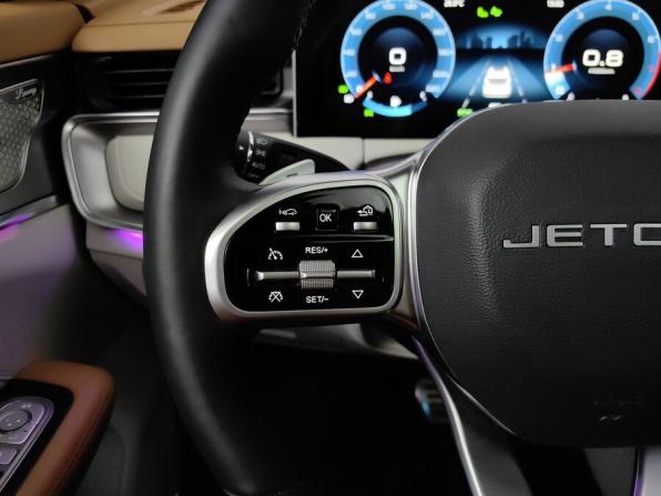 JETOUR X70+ I Рестайлинг с пробегом 2023 года, цена 2 177 000 рублей, 24456 км, внедорожник, Автокод Объявления