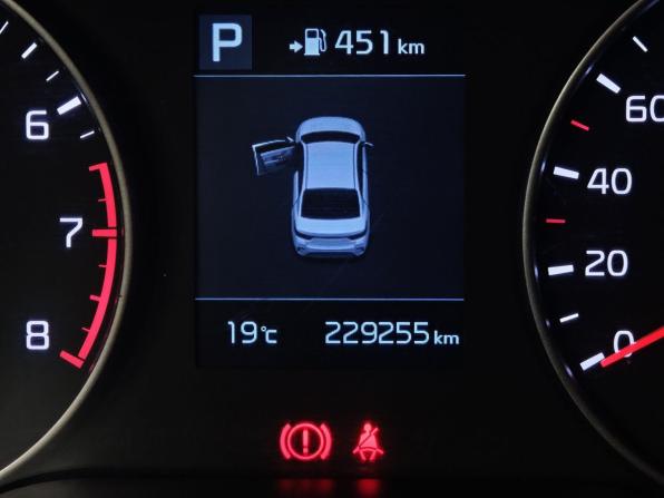 Kia Rio IV с пробегом 2017 года, цена 889 000 рублей, 229253 км, седан, Автокод Объявления
