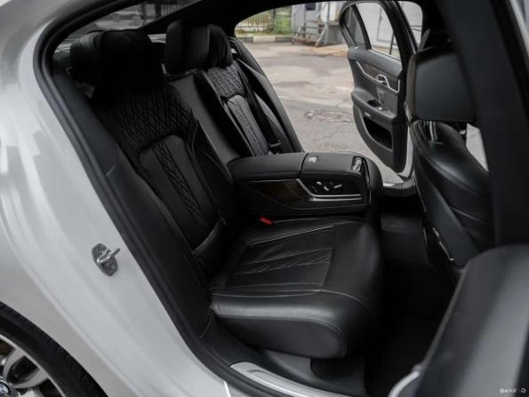 BMW 7 серии VI (G11/G12) с пробегом 2016 года, цена 3 340 000 рублей, 258000 км, седан, Автокод Объявления