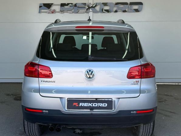 Volkswagen Tiguan I Рестайлинг с пробегом 2016 года, цена 1 470 000 рублей, 134907 км, внедорожник, Автокод Объявления