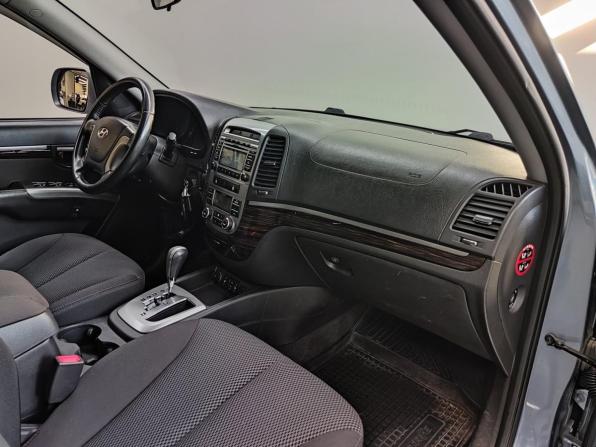 Hyundai Santa Fe II Рестайлинг с пробегом 2011 года, цена 1 430 000 рублей, 228188 км, внедорожник, Автокод Объявления