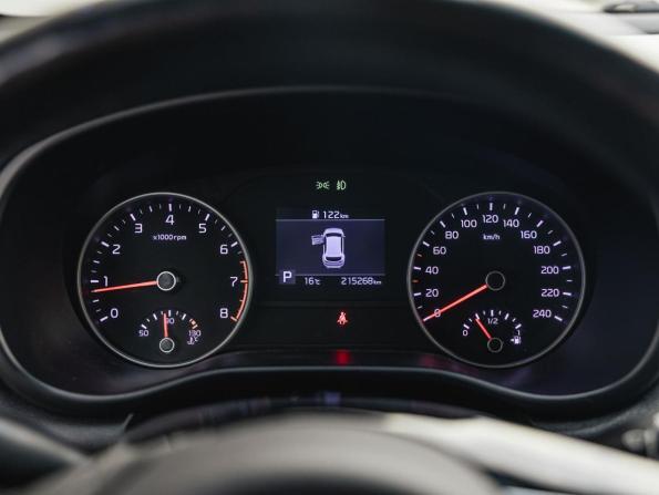 Kia Sportage IV с пробегом 2018 года, цена 1 998 000 рублей, 215501 км, внедорожник, Автокод Объявления
