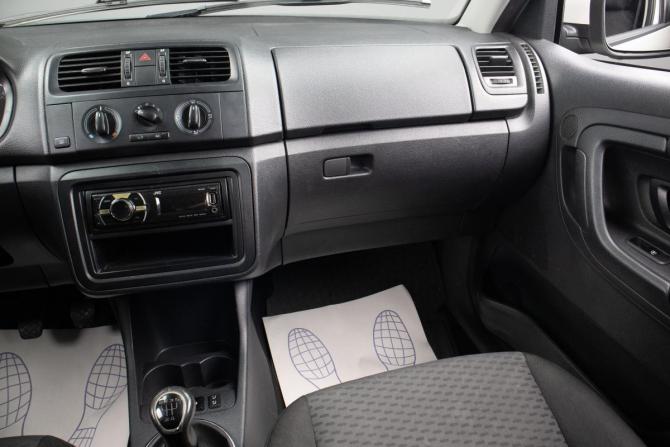 Skoda Fabia II Рестайлинг с пробегом 2013 года, цена 379 000 рублей, 123000 км, хэтчбек, Автокод Объявления