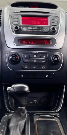 Kia Sorento II Рестайлинг с пробегом 2019 года, цена 2 249 000 рублей, 170000 км, внедорожник, Автокод Объявления