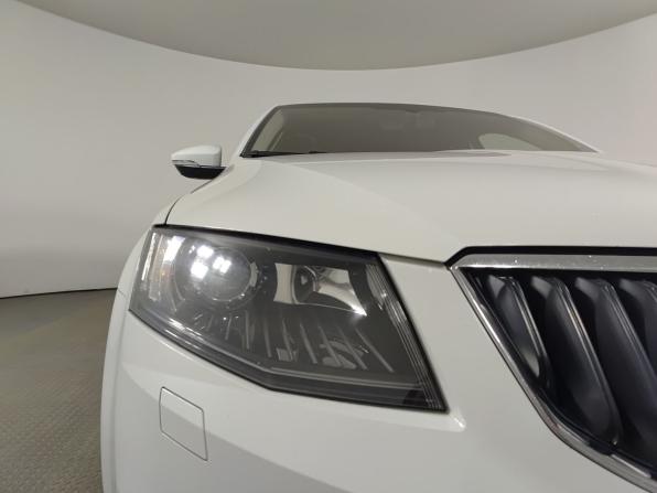 Skoda Octavia III (A7) с пробегом 2016 года, цена 1 350 000 рублей, 224697 км, лифтбек, Автокод Объявления