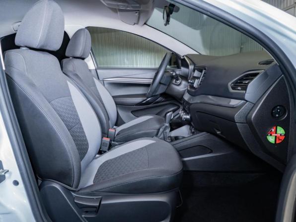 Lada (ВАЗ) Vesta I Рестайлинг (NG) с пробегом 2025 года, цена 1 320 000 рублей, 8906 км, седан, Автокод Объявления